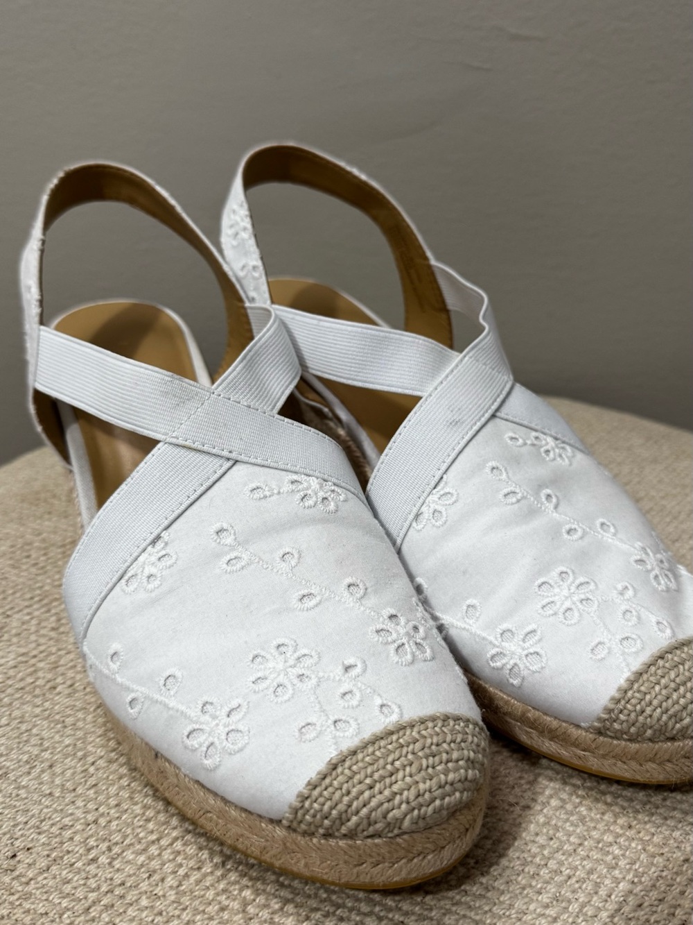Talbots White Eyelet Espadrille Wedge Slingback Sandals Size 9M